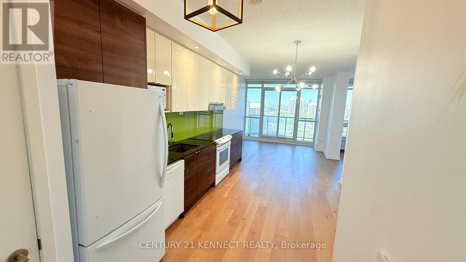 2917 - 121 Mcmahon Drive, Toronto, Ontario  M2K 0C1 - Photo 12 - C13619350