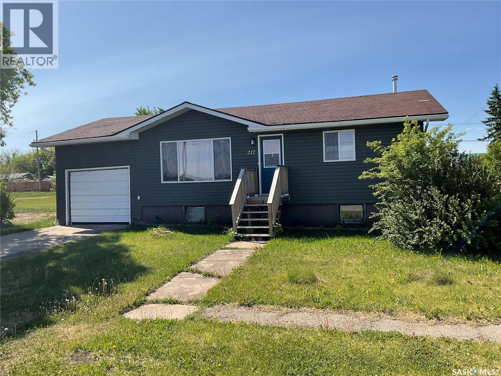 217 3rd STREET N, Wakaw, Saskatchewan