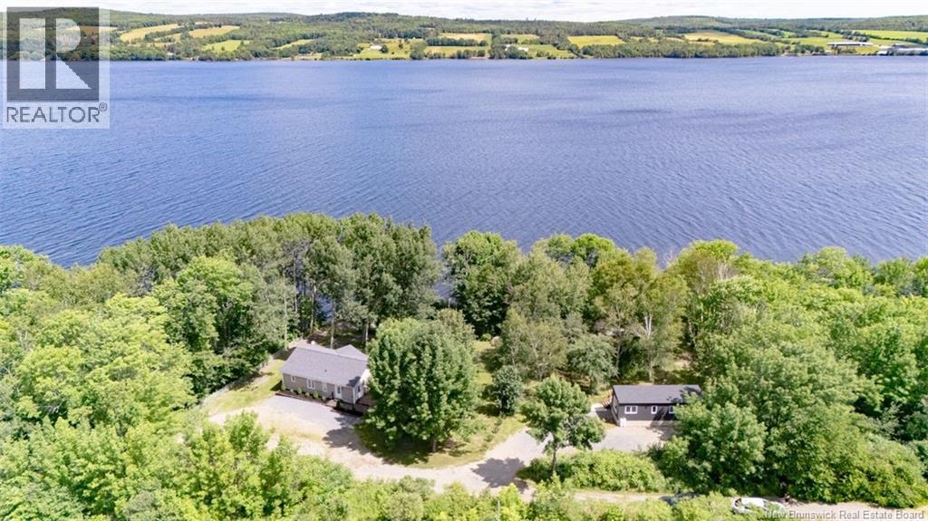 6545 Route 102, Prince William, New Brunswick