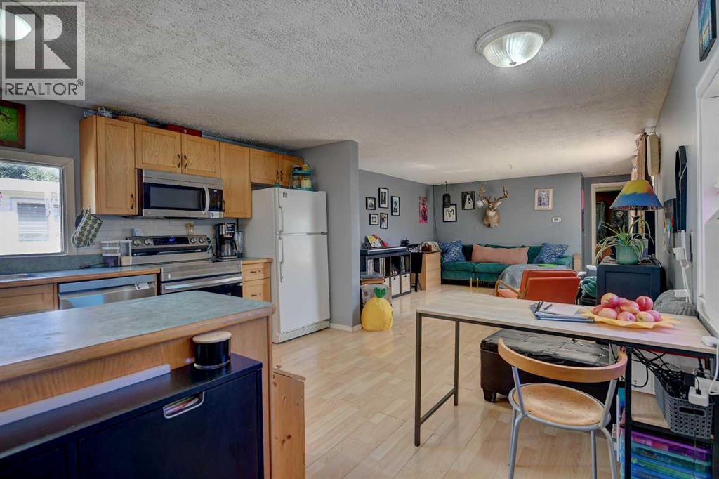 12038 97 Street, Grande Prairie, Alberta  T8V 5J1 - Photo 14 - A2333403