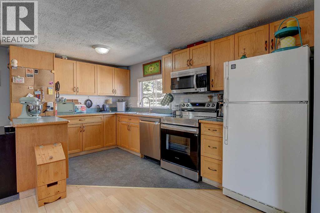 12038 97 Street, Grande Prairie, Alberta  T8V 5J1 - Photo 5 - A2333403