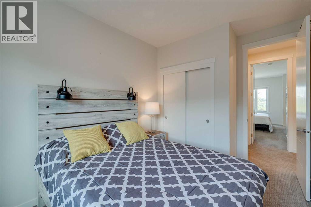 614 Greenbriar Common NW, Calgary, Alberta  T3B 6J2 - Photo 20 - A2281393
