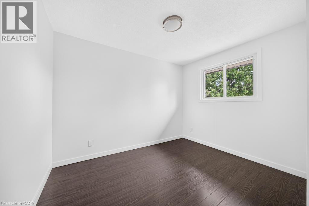 8 Acadia Crescent, St. Catharines, Ontario  L2P 1H8 - Photo 25 - 40846970
