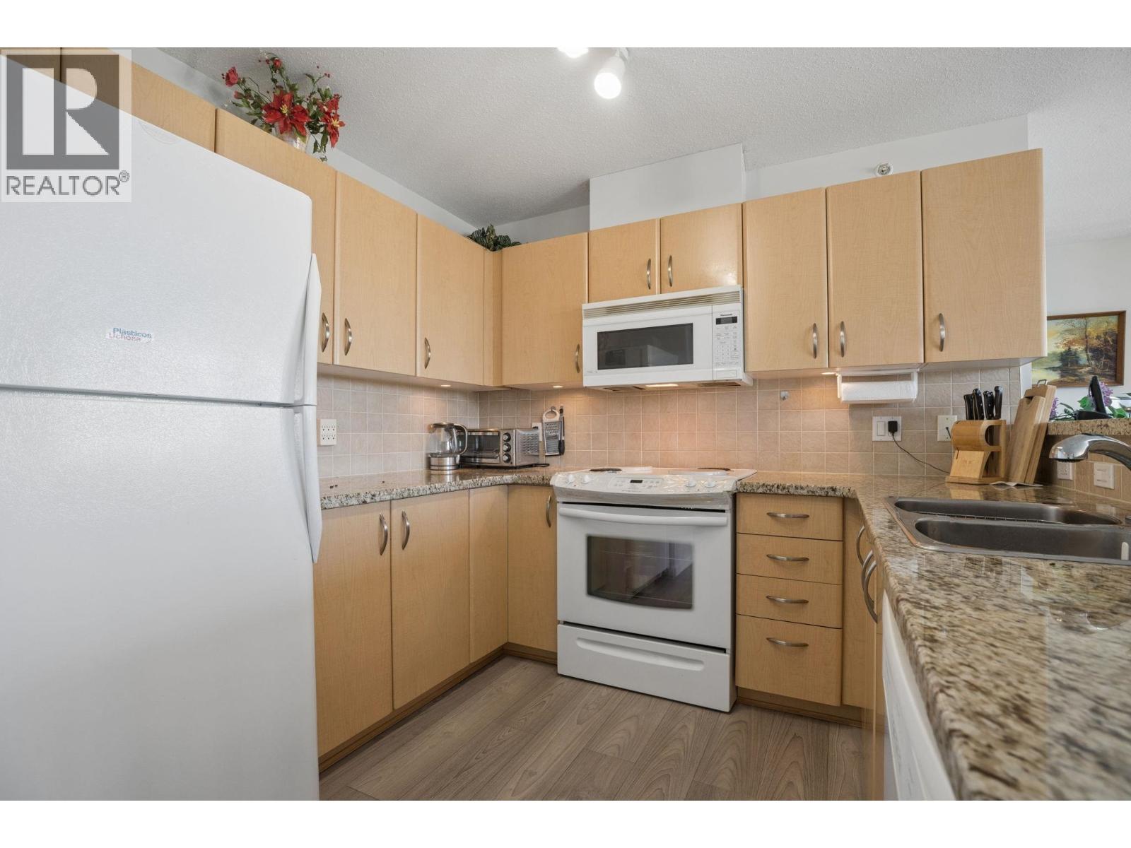 603 720 NW Hamilton Street, New Westminster, British Columbia  V3M 7A6 - Photo 15 - R3151457