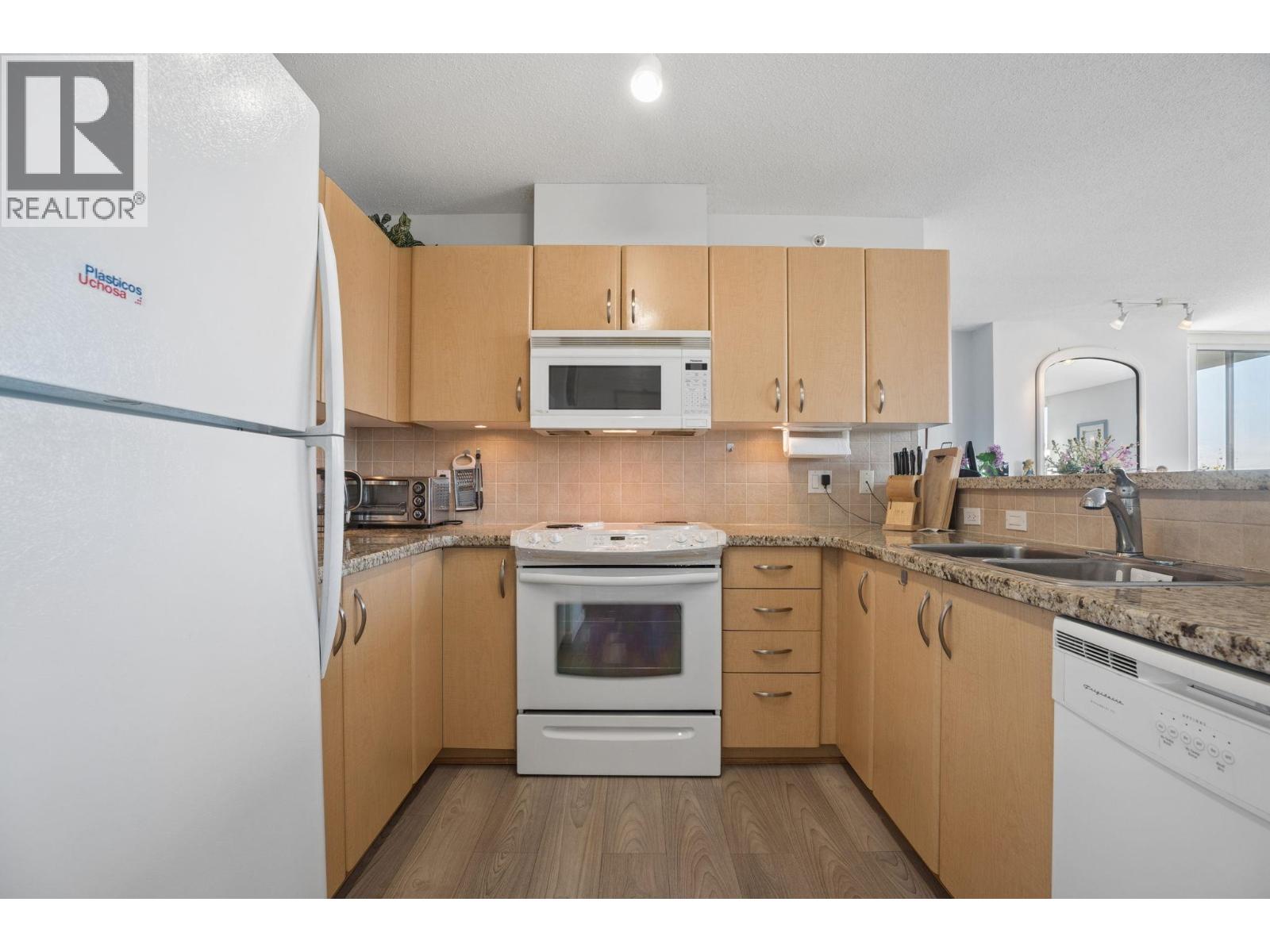 603 720 NW Hamilton Street, New Westminster, British Columbia  V3M 7A6 - Photo 13 - R3151457