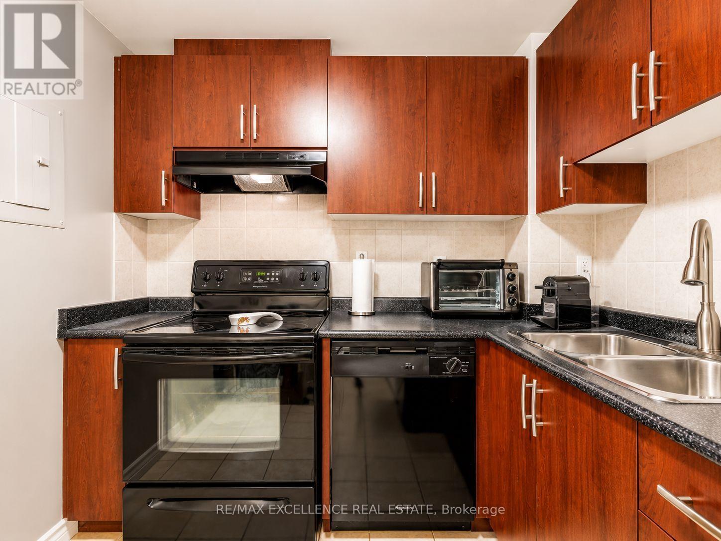912 - 6720 Glen Erin Drive, Mississauga, Ontario  L5N 3K8 - Photo 10 - W13621710