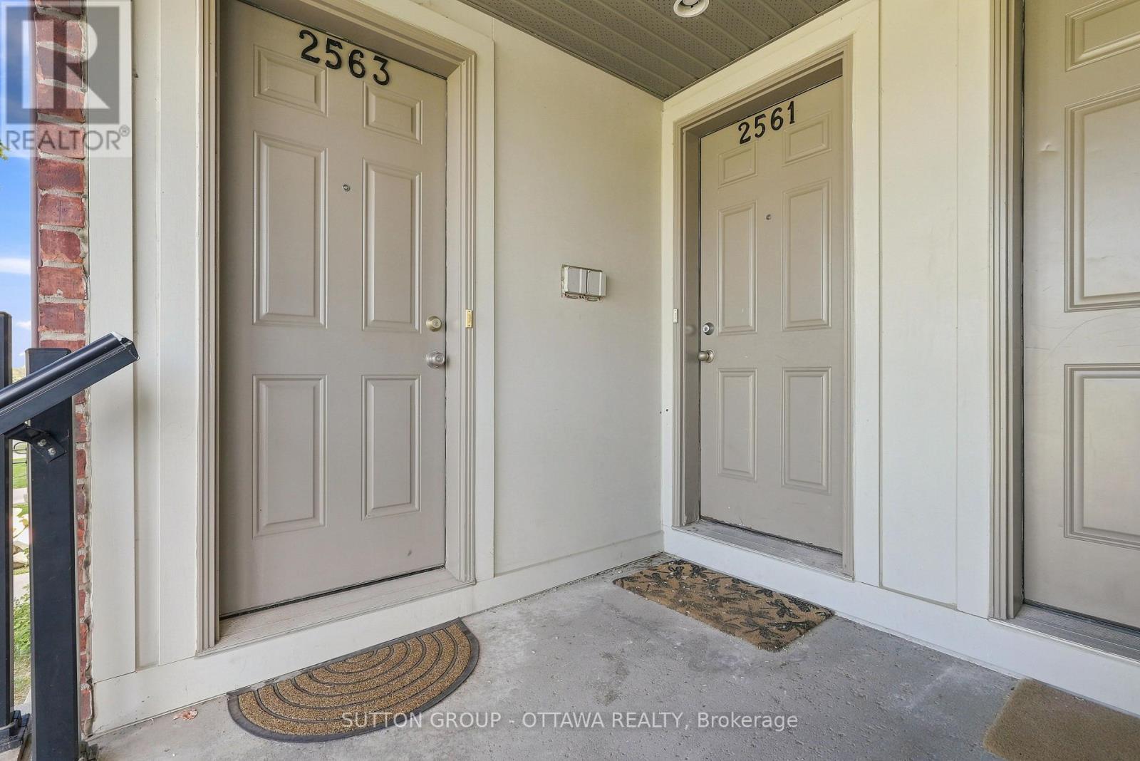 2563 Longfields Drive, Ottawa, Ontario  K2J 2L7 - Photo 3 - X13623432
