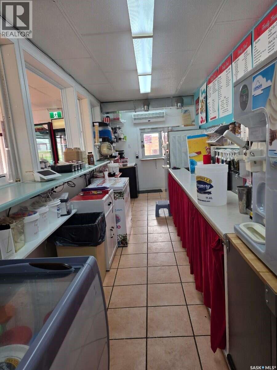 925 5th Avenue W, Shaunavon, Saskatchewan  S0N 2M0 - Photo 22 - SK044158