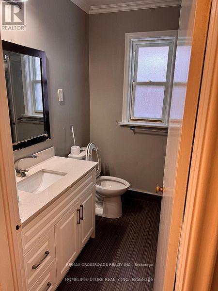 Main Level - 6 Nero Court S, Toronto (Eglinton East), Ontario  M1K 4V5 - Photo 7 - E13623478
