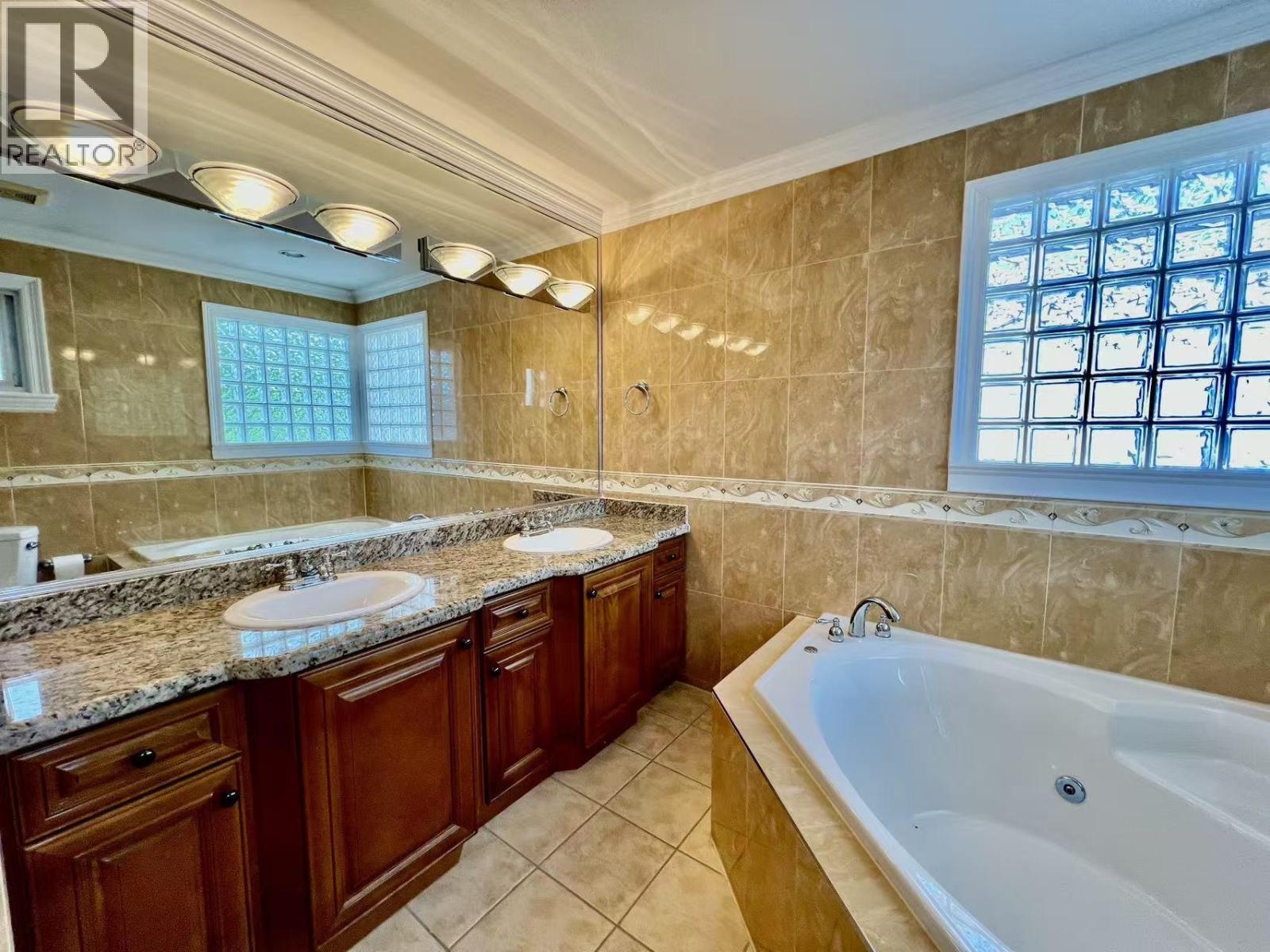 6391 Neville Street, Burnaby, British Columbia  V6Y 1X9 - Photo 8 - R3151495
