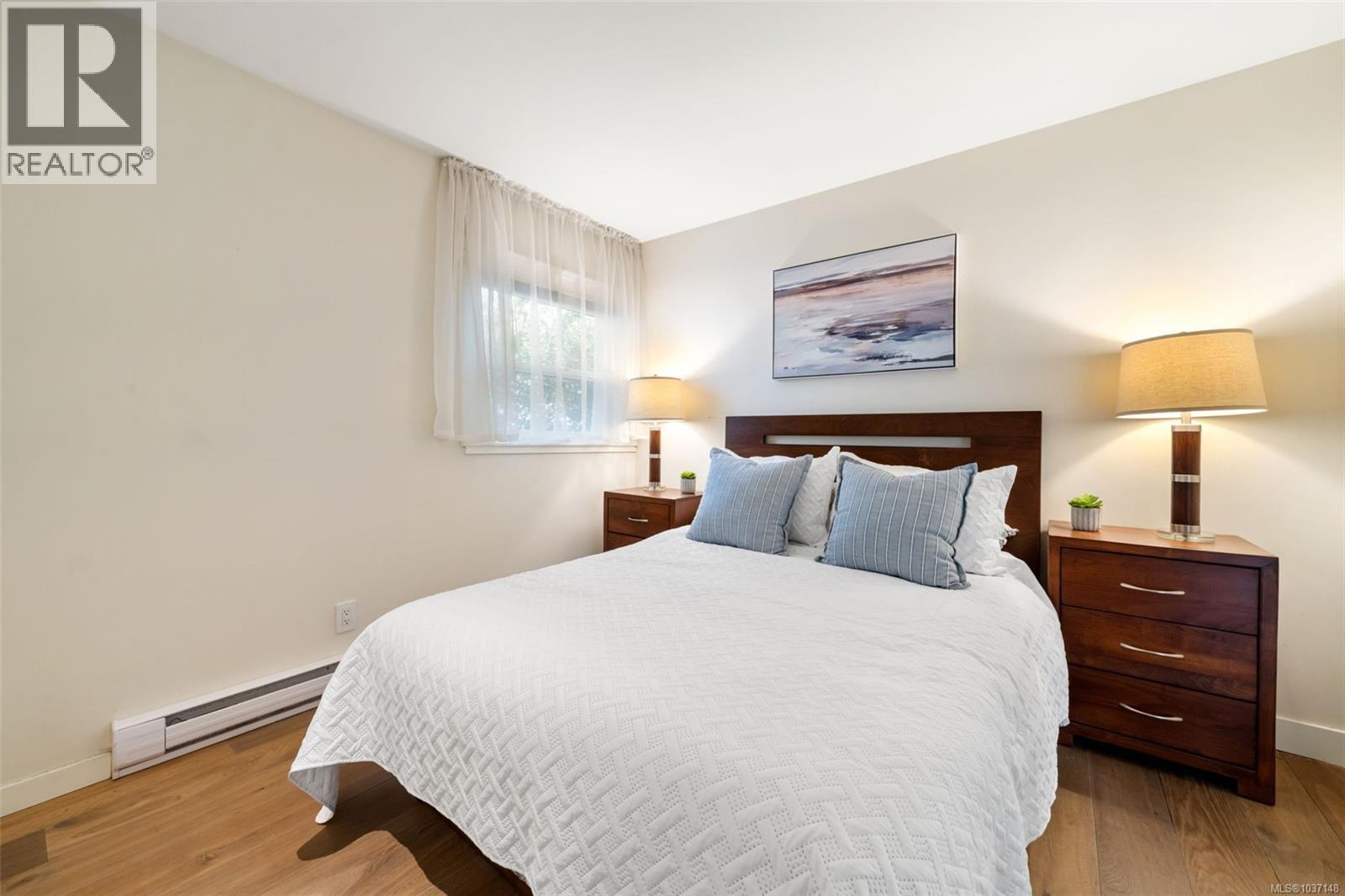 1145 Meares St, Victoria, British Columbia  V8V 3J9 - Photo 16 - 1037148