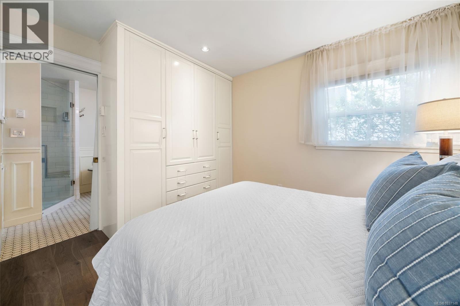 1145 Meares St, Victoria, British Columbia  V8V 3J9 - Photo 17 - 1037148