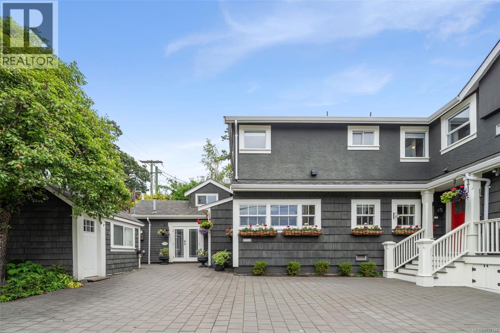 1145 Meares St, Victoria, British Columbia  V8V 3J9 - Photo 59 - 1037148