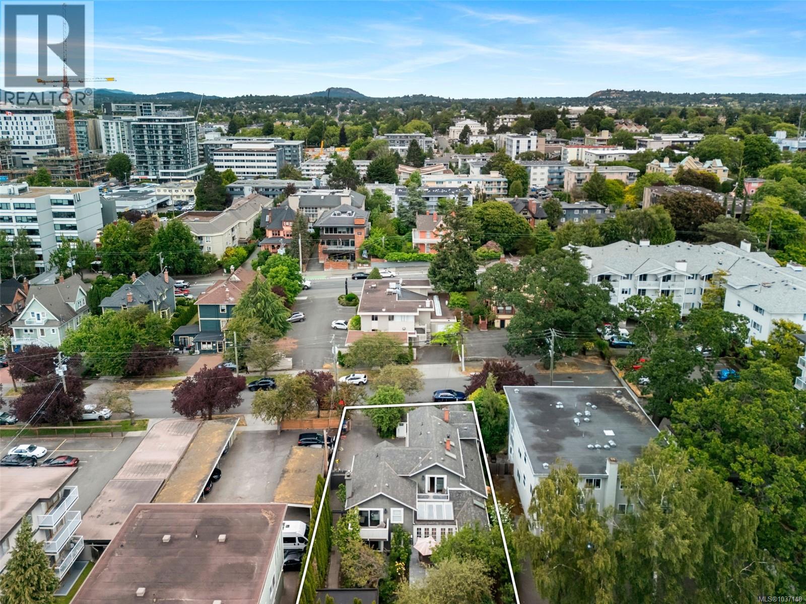1145 Meares St, Victoria, British Columbia  V8V 3J9 - Photo 62 - 1037148