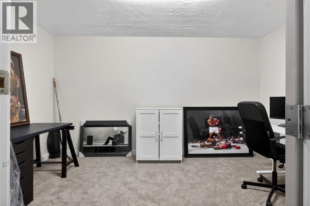 28 Elgin View SE, Calgary, Alberta  T2Z 4Z6 - Photo 31 - A2315678