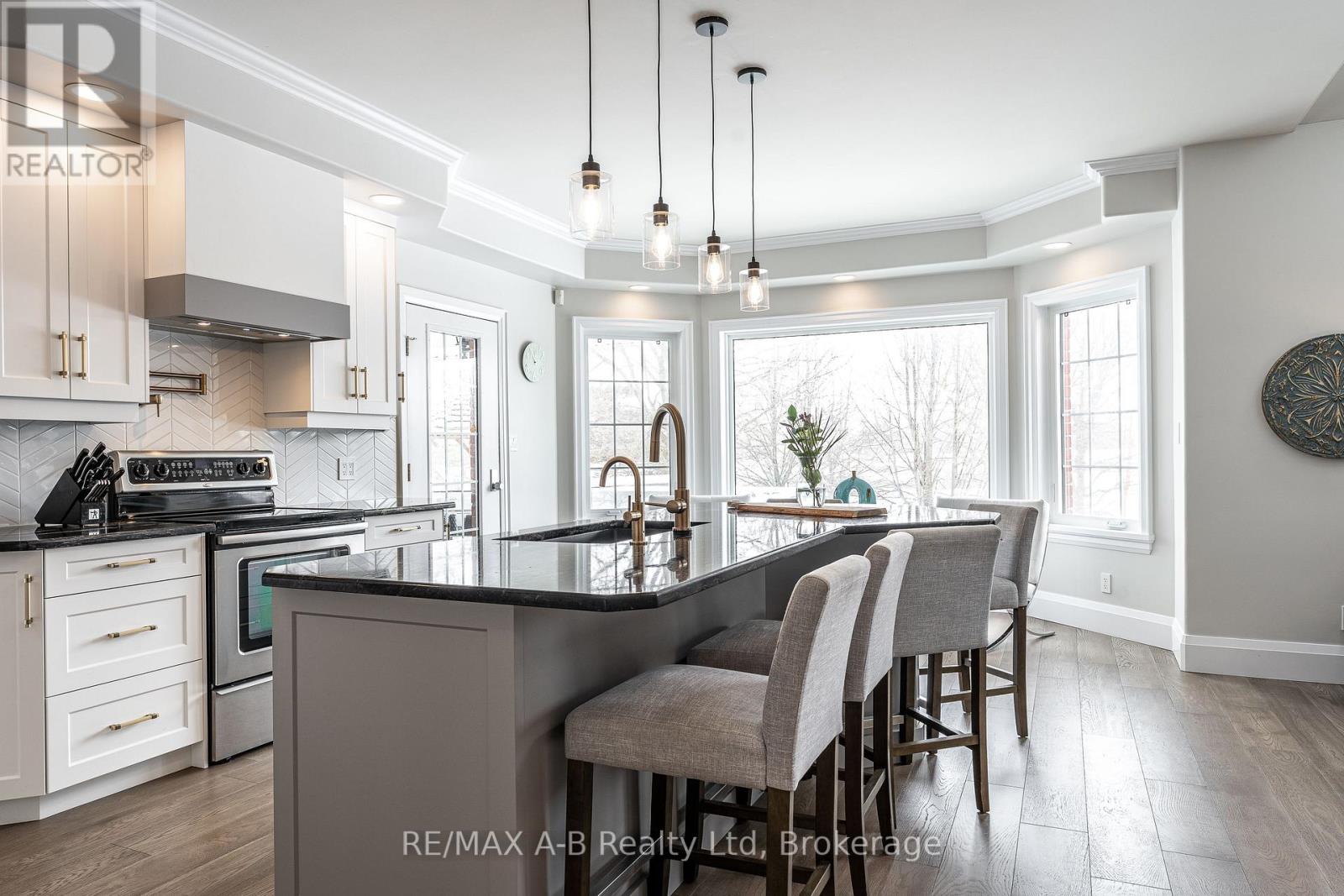 4609 Road 164, West Perth, Ontario  N0K 1N0 - Photo 19 - X12865120