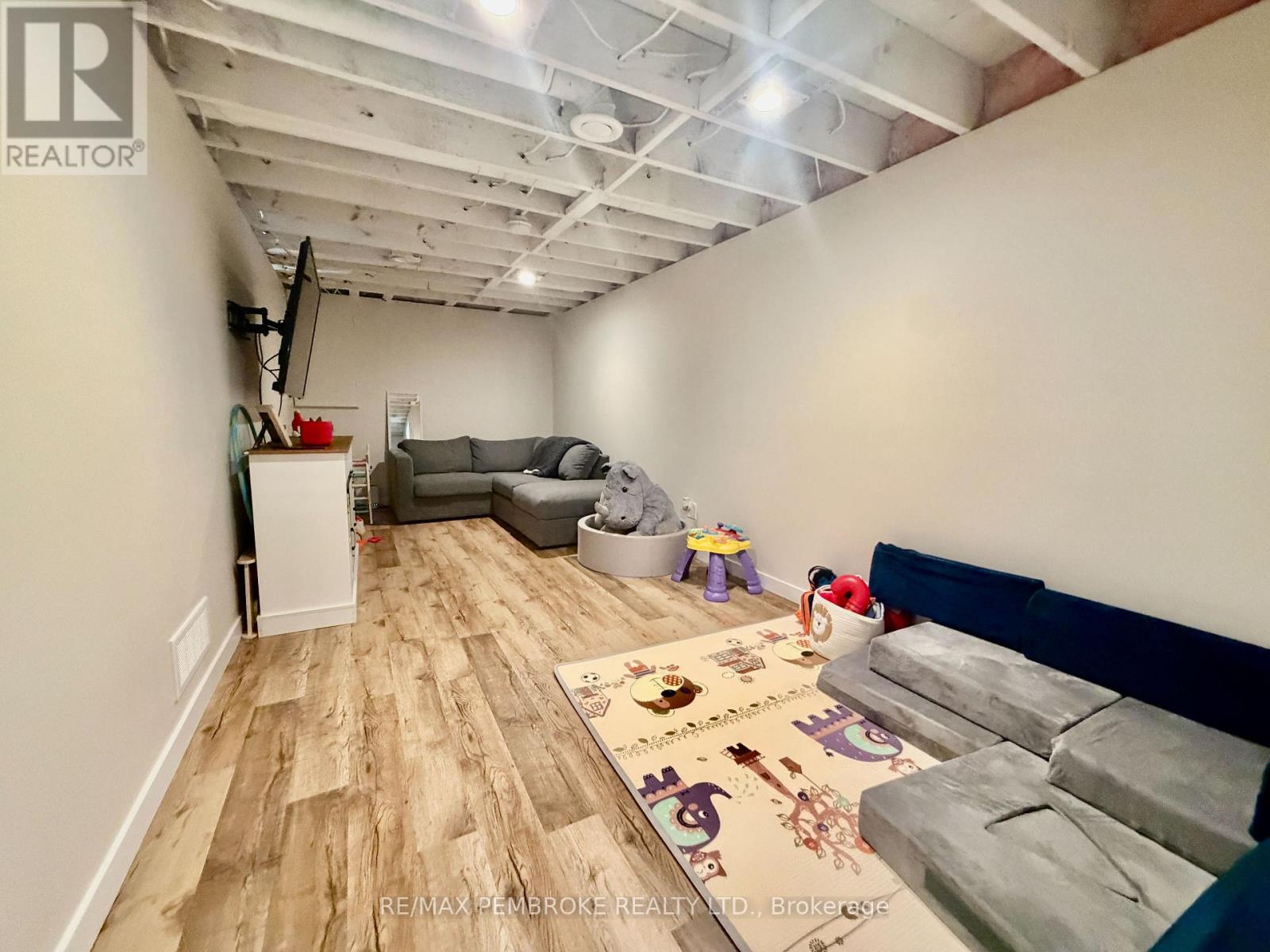 23 Doran Road, Petawawa, Ontario  K8H 1P8 - Photo 15 - X13538290