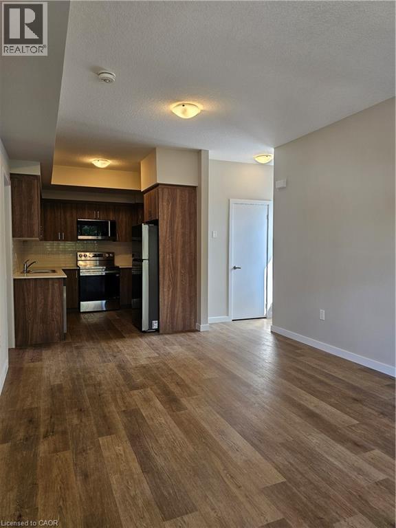 721 Dolph Street N Unit# 2, Cambridge, Ontario  N2H 5A1 - Photo 3 - 40847164
