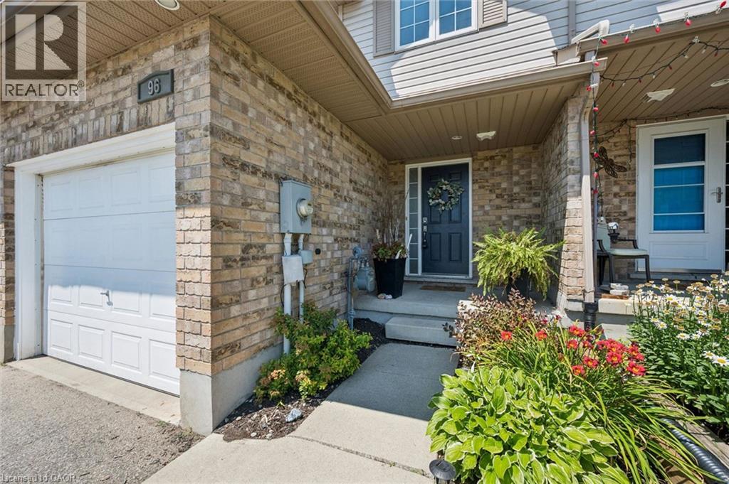 96 Templewood Drive, Kitchener, Ontario  N2R 1Y4 - Photo 5 - 40852051