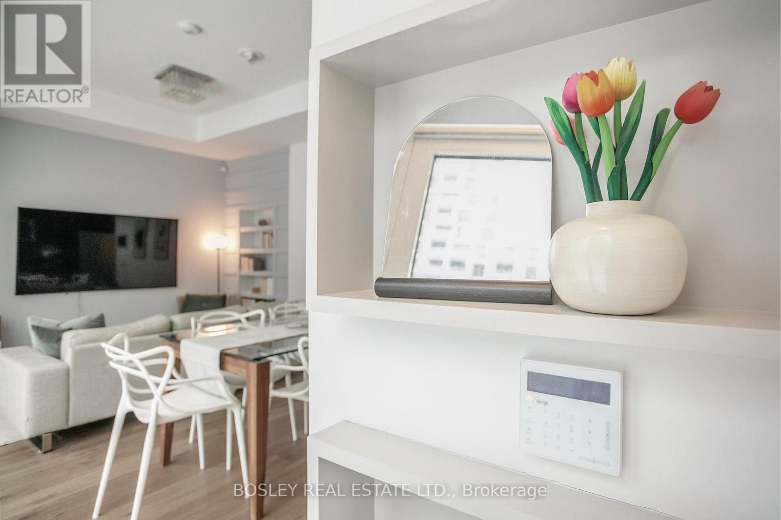 Th112 - 80 Vanauley Street, Toronto, Ontario  M5T 0C9 - Photo 11 - C13623520