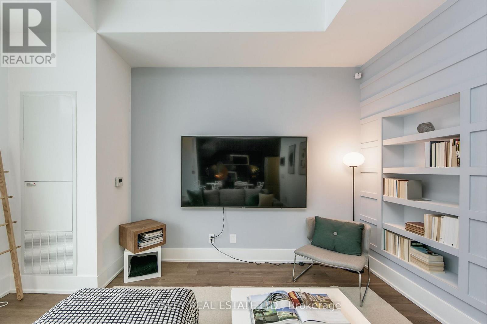 Th112 - 80 Vanauley Street, Toronto, Ontario  M5T 0C9 - Photo 12 - C13623520