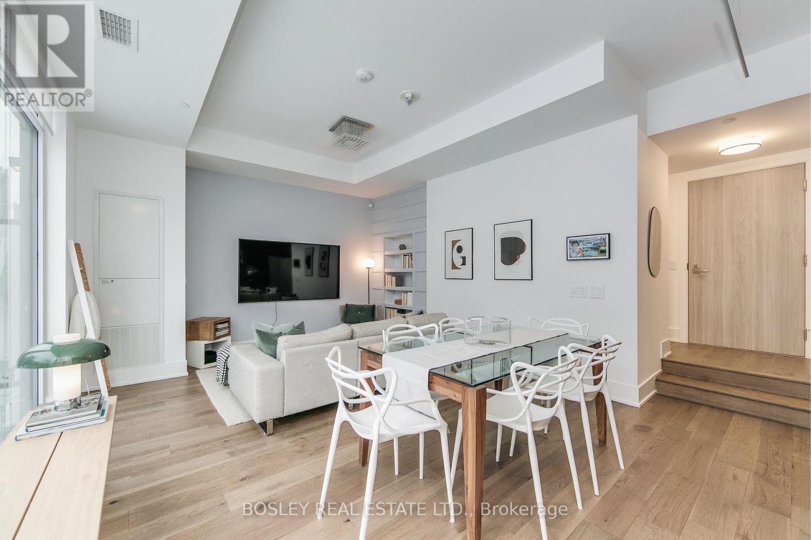 Th112 - 80 Vanauley Street, Toronto, Ontario  M5T 0C9 - Photo 8 - C13623520