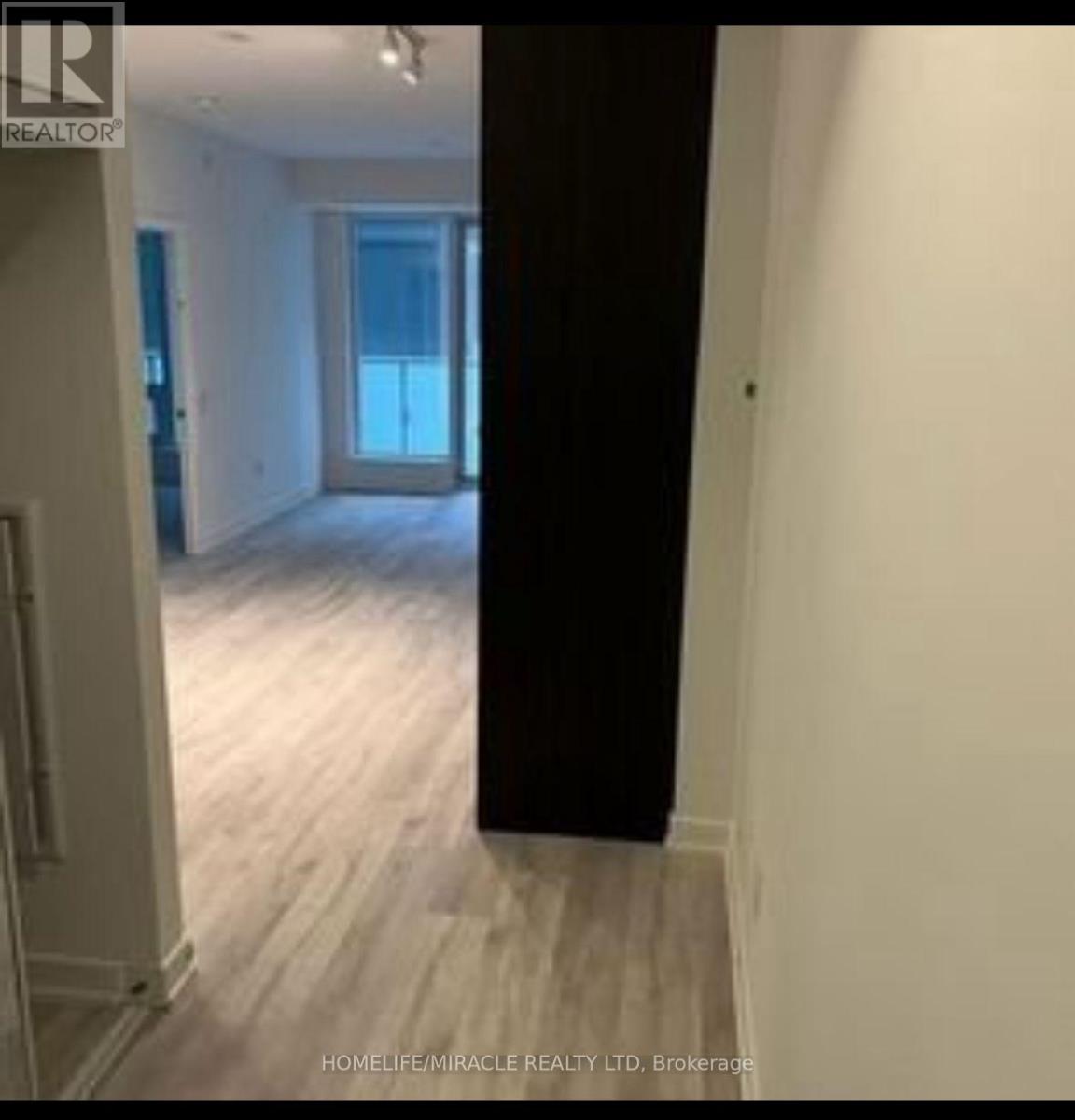 N530 - 7 Golden Lion Heights, Toronto (Newtonbrook East), Ontario  M2M 0C1 - Photo 2 - C13623526