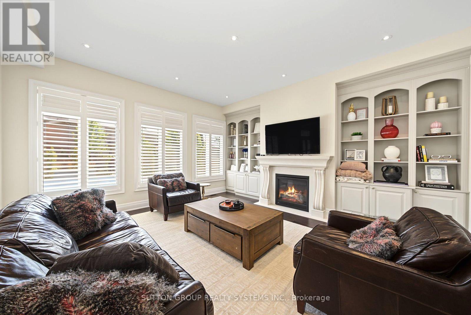66 Natalie Way, Oakville, Ontario  L6H 0V4 - Photo 19 - W13623516