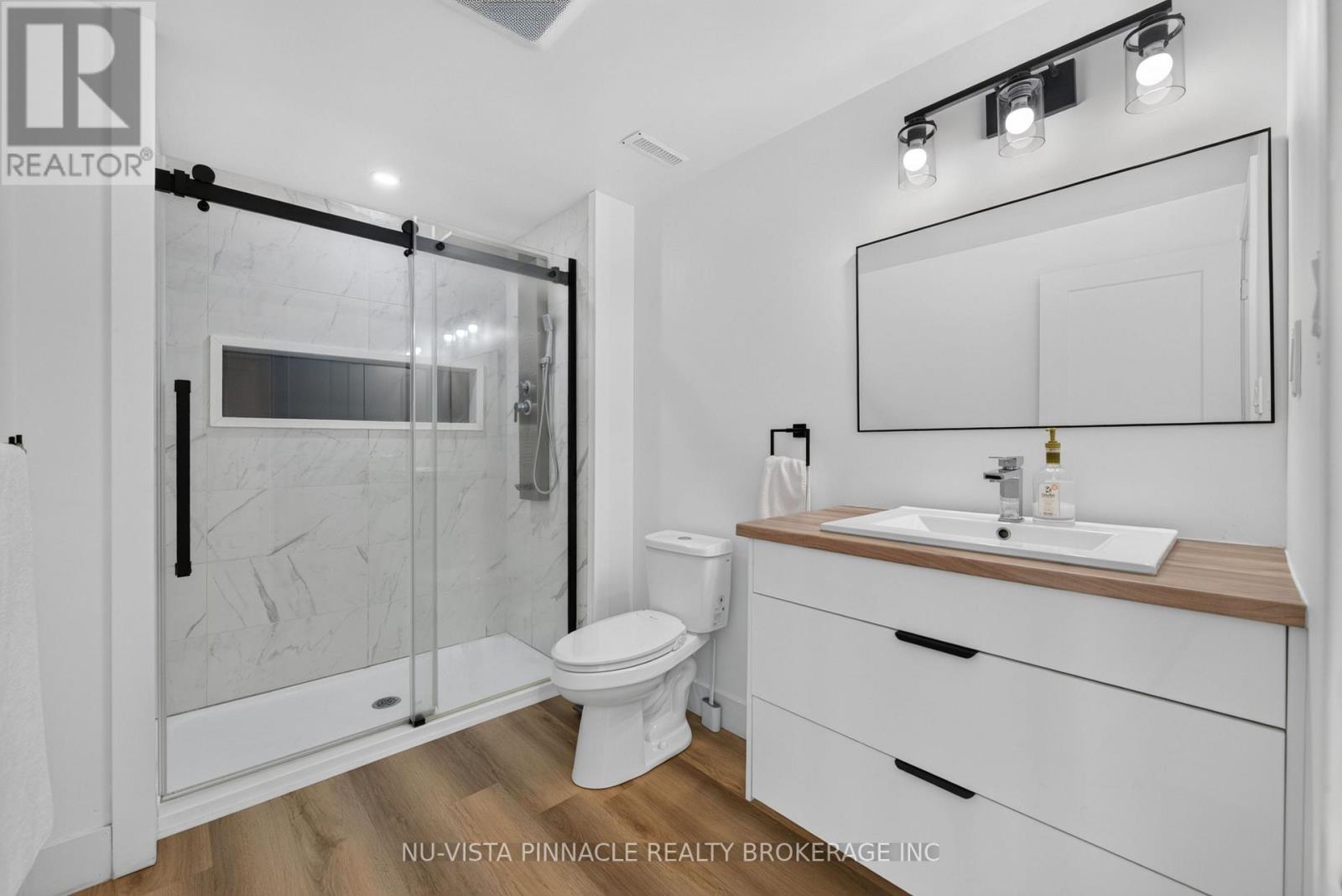 7517 Silvercreek Crescent, London South, Ontario  N6P 0G6 - Photo 33 - X13592856