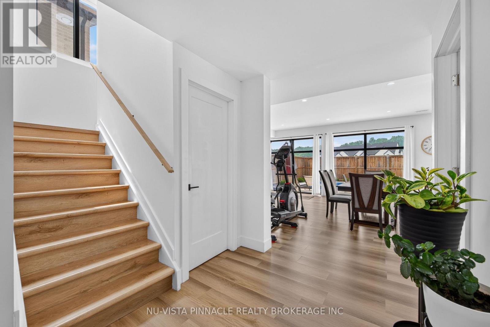 7517 Silvercreek Crescent, London South, Ontario  N6P 0G6 - Photo 31 - X13592856