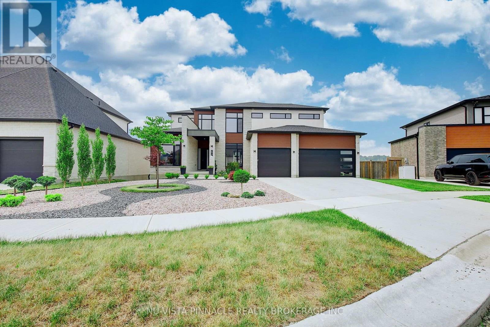 7517 Silvercreek Crescent, London South, Ontario  N6P 0G6 - Photo 48 - X13592856
