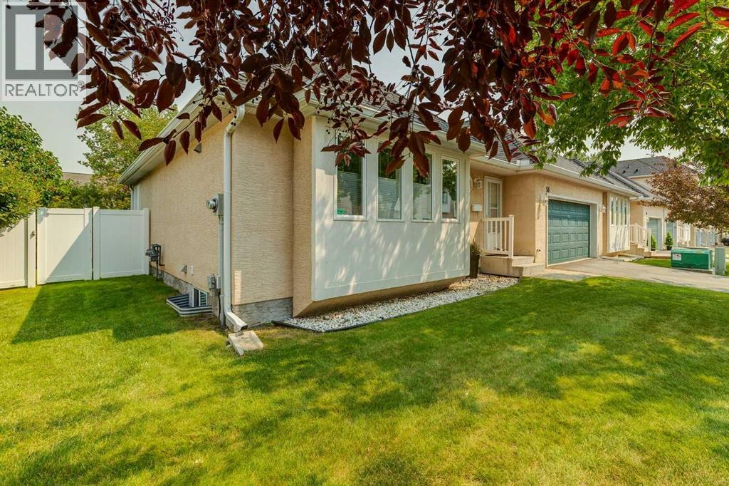 58 Candle Terrace Sw, Calgary, Alberta T2W 6G7 - Photo 43 - A2331780