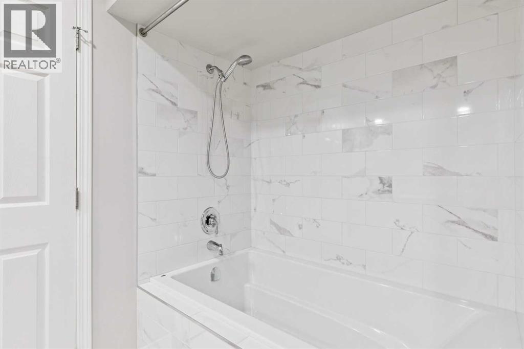 58 Candle Terrace Sw, Calgary, Alberta T2W 6G7 - Photo 36 - A2331780