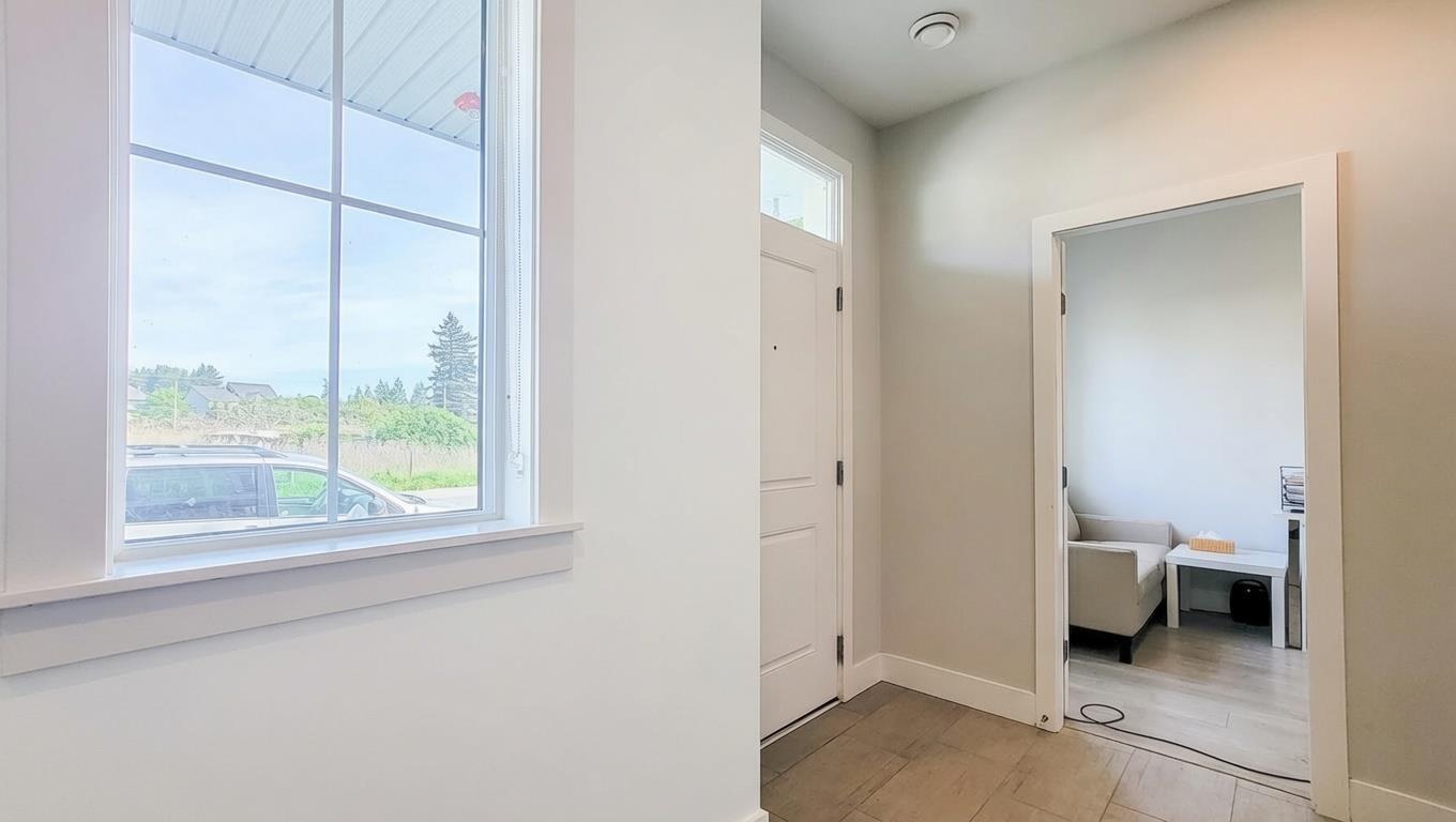 44486 Sherry Drive, Sardis South, Chilliwack, British Columbia  V2R 0R6 - Photo 5 - R3142331