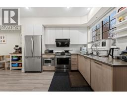 7 5132 CANADA WAY, Burnaby, British Columbia