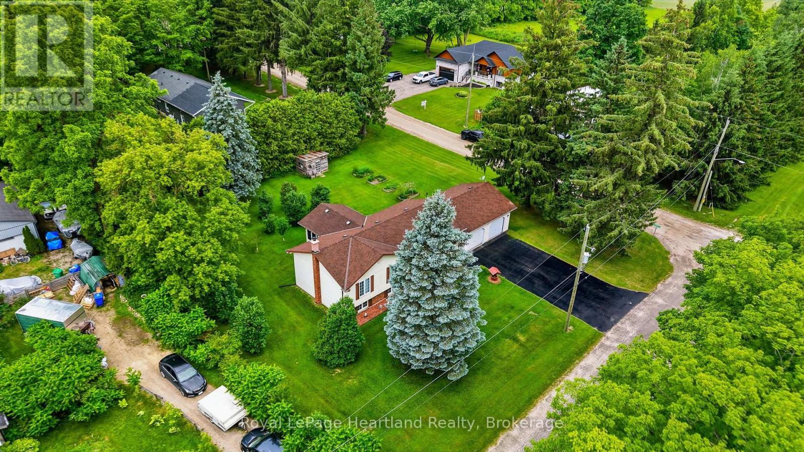 947 Caroline Street, West Grey, Ontario  N0G 1C0 - Photo 34 - X13623598