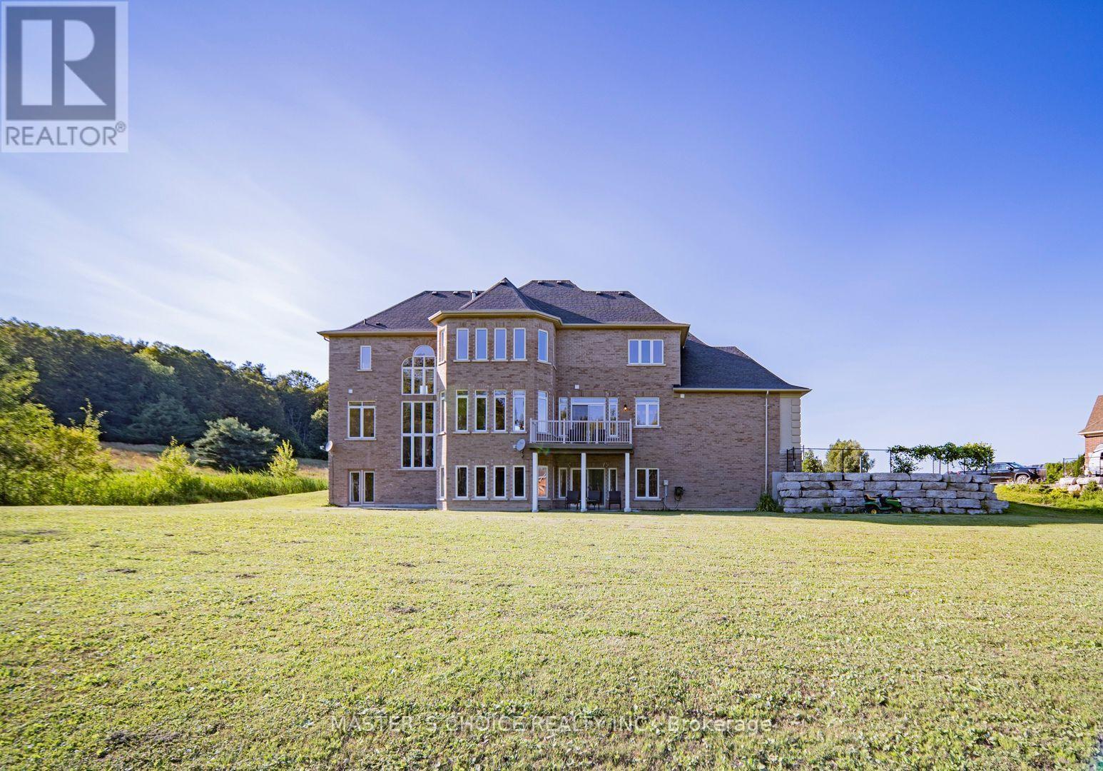 245 Pine Hill Road, Bradford West Gwillimbury, Ontario  L3Z 0H1 - Photo 7 - N13615814