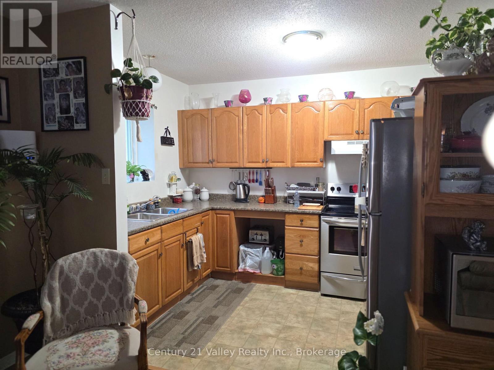 689 Fourth Street, Renfrew, Ontario  K7V 1H2 - Photo 12 - X13589148
