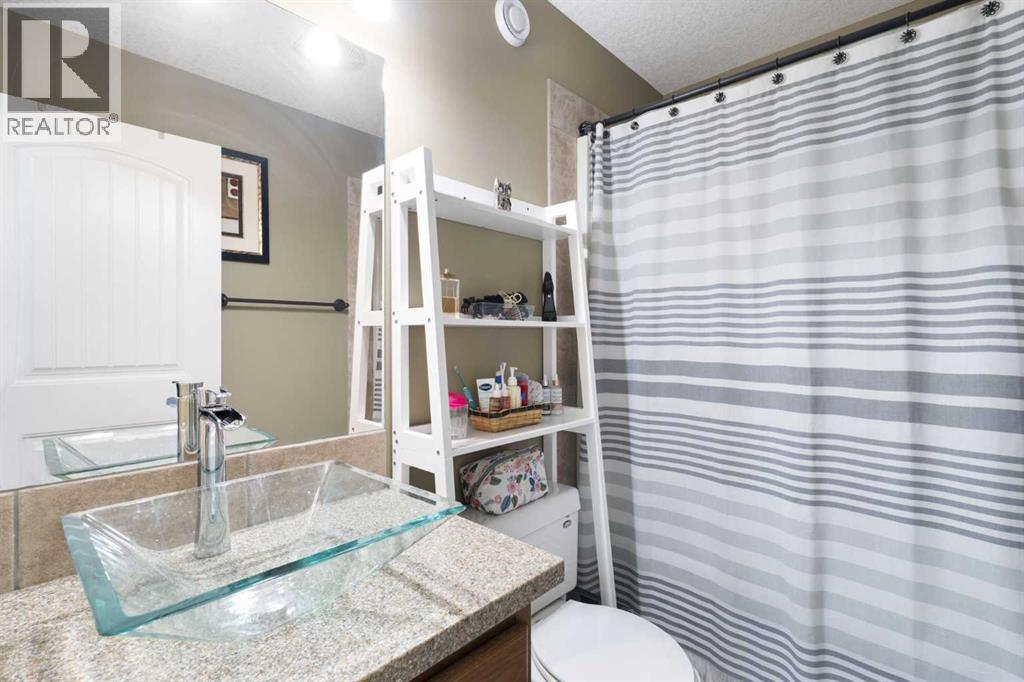 57 Thornfield Close SE, Airdrie, Alberta  T4A 2K7 - Photo 38 - A2309695