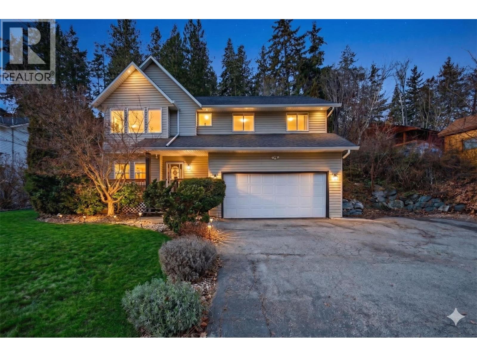 3220 McIver Road, West Kelowna, British Columbia