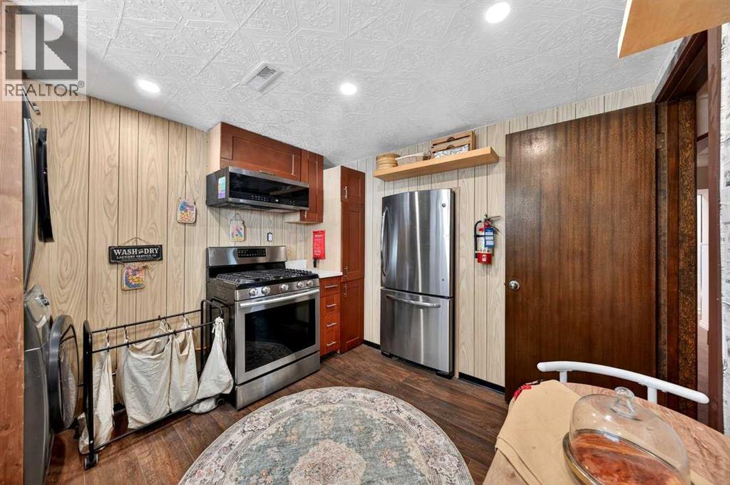 227 Martell Road NE, Calgary, Alberta  T2A 2X2 - Photo 32 - A2312097