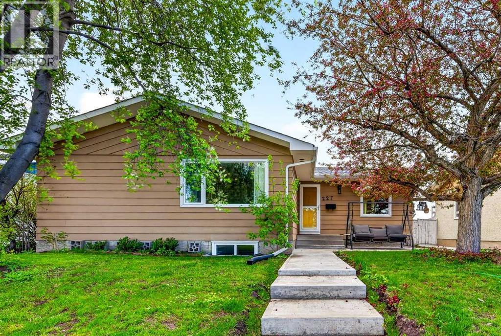 227 Martell Road NE, Calgary, Alberta  T2A 2X2 - Photo 45 - A2312097