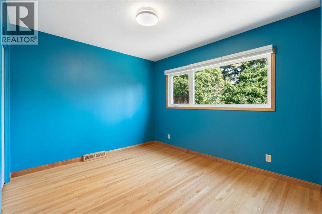 2712 Conrad Drive NW, Calgary, Alberta  T2L 1B4 - Photo 27 - A2331025