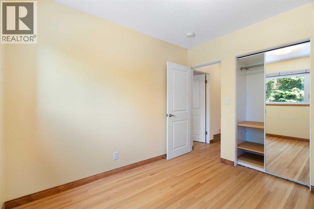 2712 Conrad Drive NW, Calgary, Alberta  T2L 1B4 - Photo 28 - A2331025