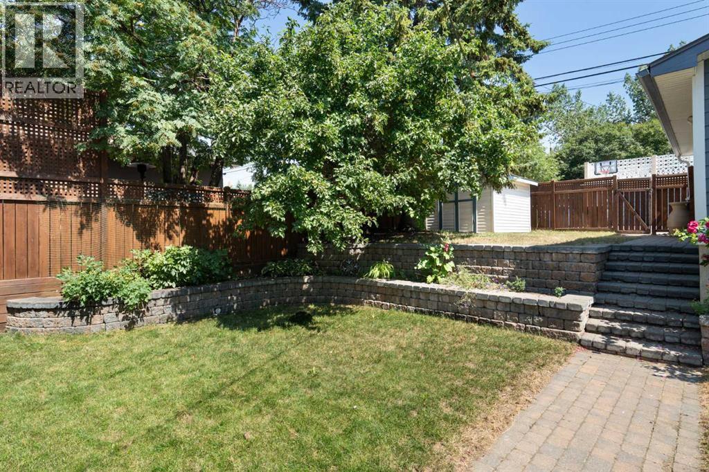 2712 Conrad Drive NW, Calgary, Alberta  T2L 1B4 - Photo 36 - A2331025