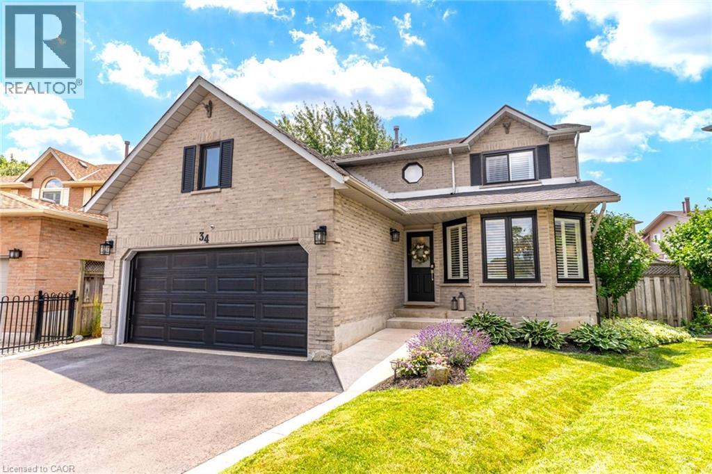 34 AMBLECOTE Place, Hamilton, Ontario
