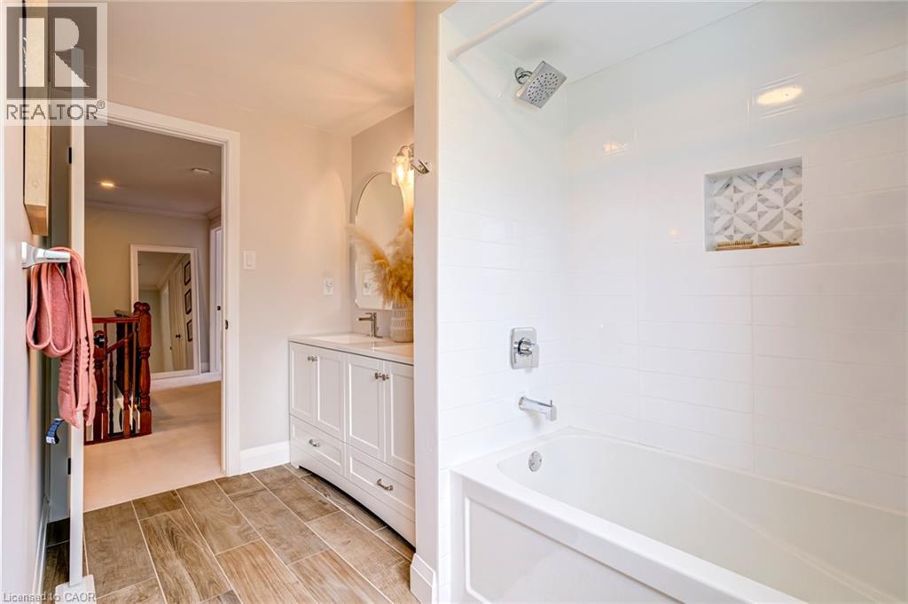 34 Amblecote Place, Hamilton, Ontario  L8W 3E9 - Photo 34 - 40848138