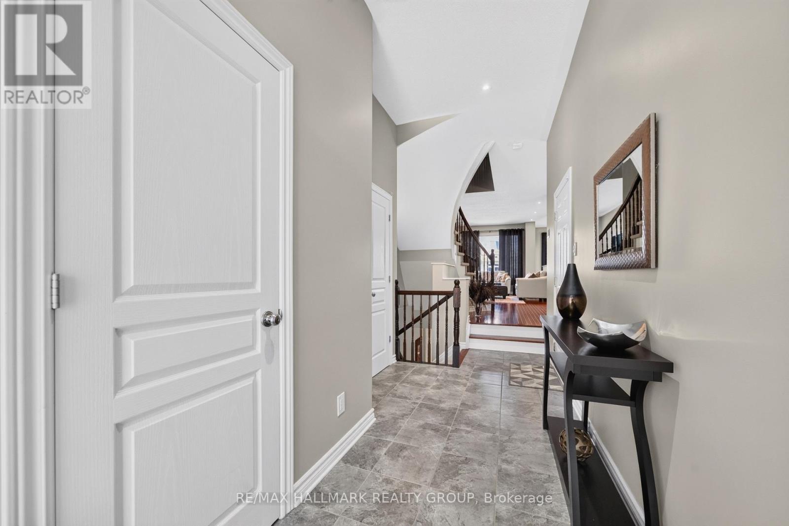 399 Livery Street, Ottawa, Ontario  K2V 0B5 - Photo 2 - X13623616