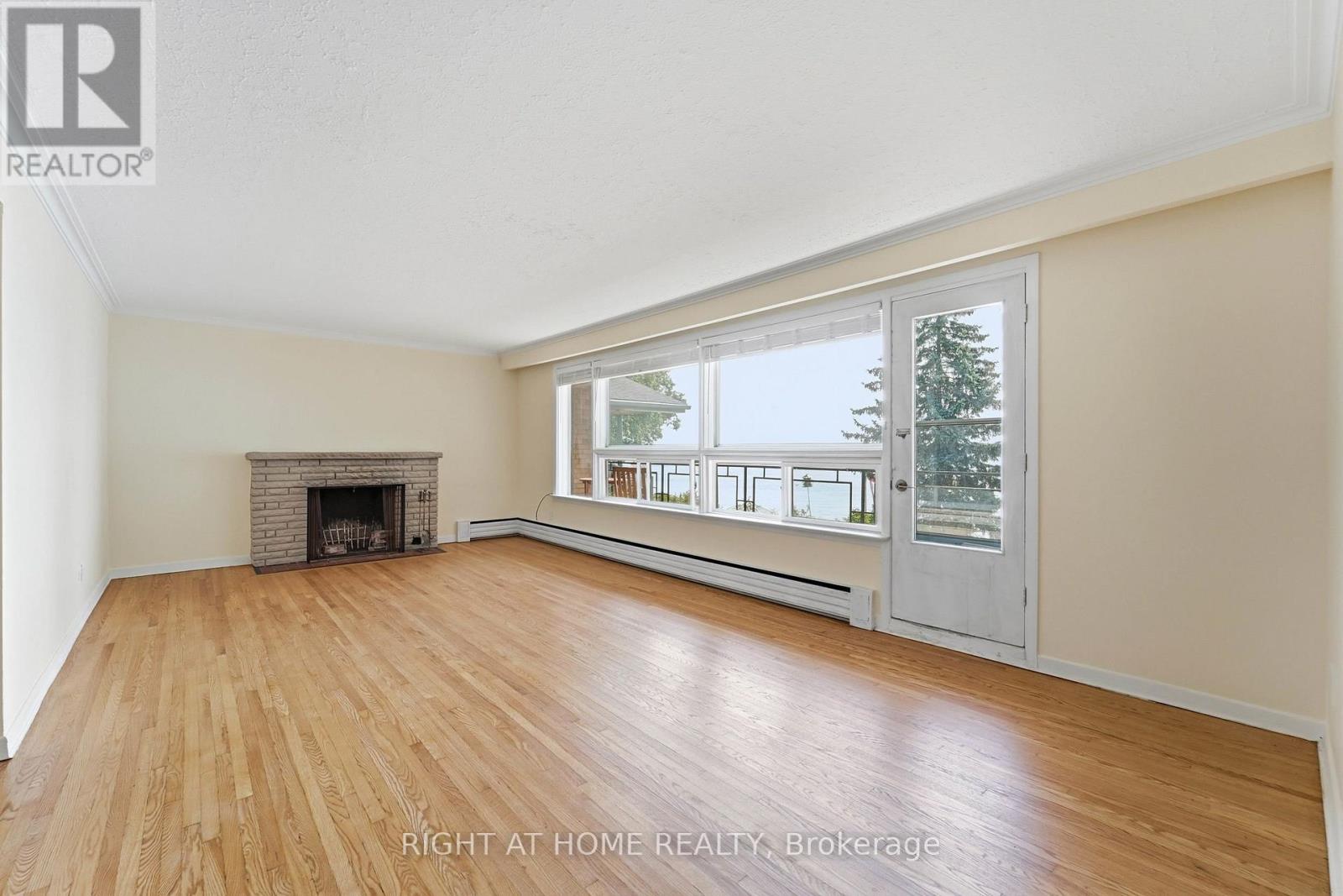 3 Carlis Place, Mississauga, Ontario  L5G 1A8 - Photo 7 - W13623604