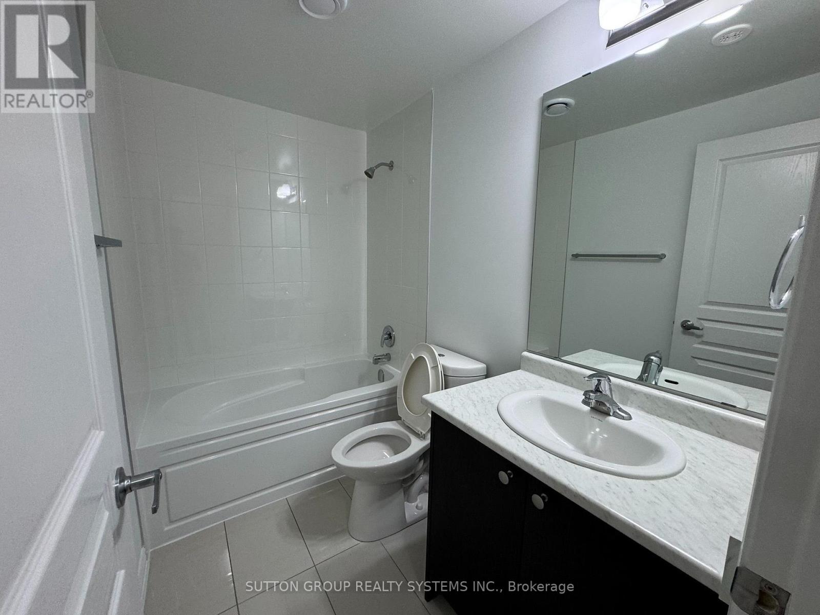 10 - 90 Eastwood Park Gardens, Toronto, Ontario  M8W 0B2 - Photo 10 - W13623606